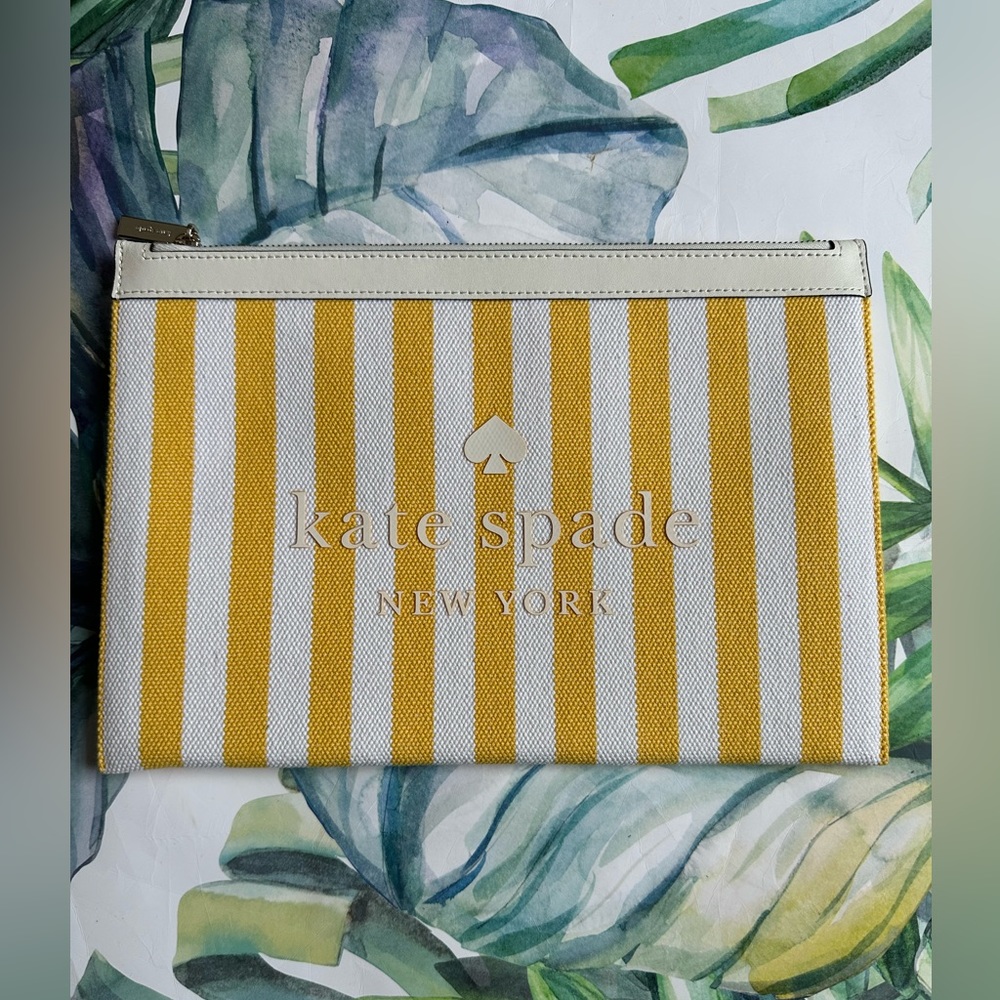Kate Spade pouch